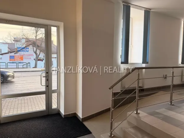 Pronájem kanceláře, České Budějovice - České Budějovice 2, Branišovská, 37 m2