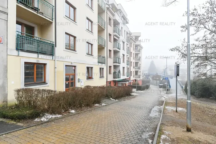 Pronájem bytu 2+kk, Praha - Břevnov, Slavníkova, 57 m2