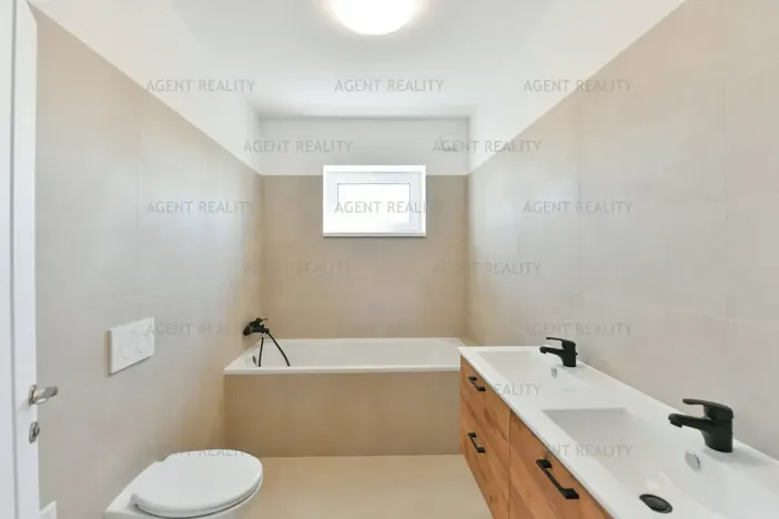 Prodej rodinného domu, Slaný, 156 m2