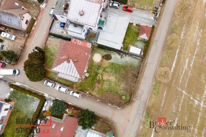 Prodej pozemku pro bydlení, Praha - Lipence, Spotřebitelská, 345 m2