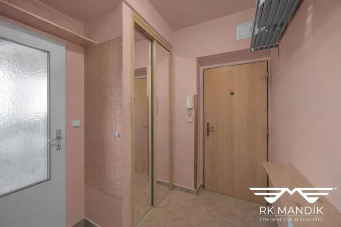 Pronájem bytu 2+kk, Praha - Liboc, Navigátorů, 44 m2