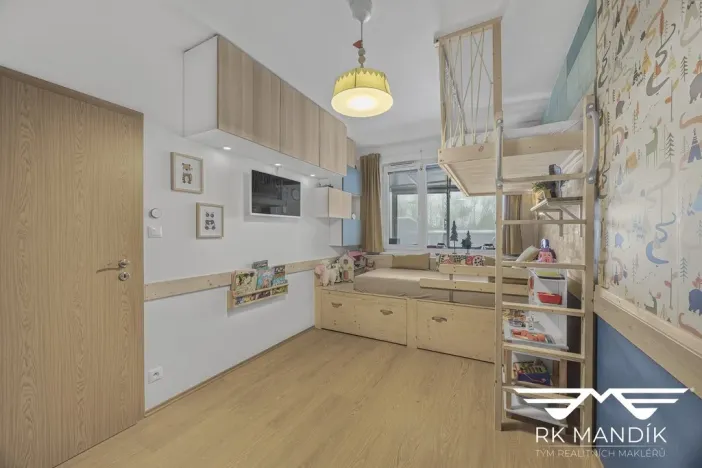 Prodej bytu 2+kk, Praha - Prosek, Kytlická, 53 m2