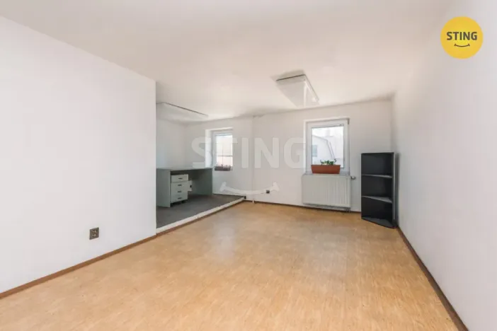 Prodej komerční nemovitosti, Svratka, Táborská, 880 m2