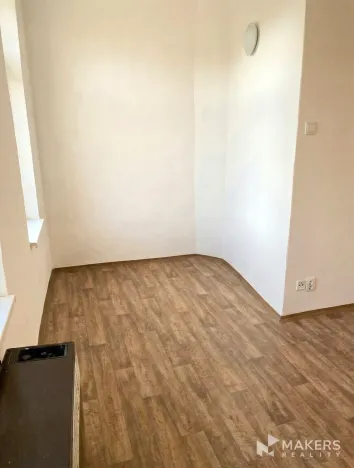 Pronájem bytu 2+kk, Praha - Vysočany, Freyova, 49 m2