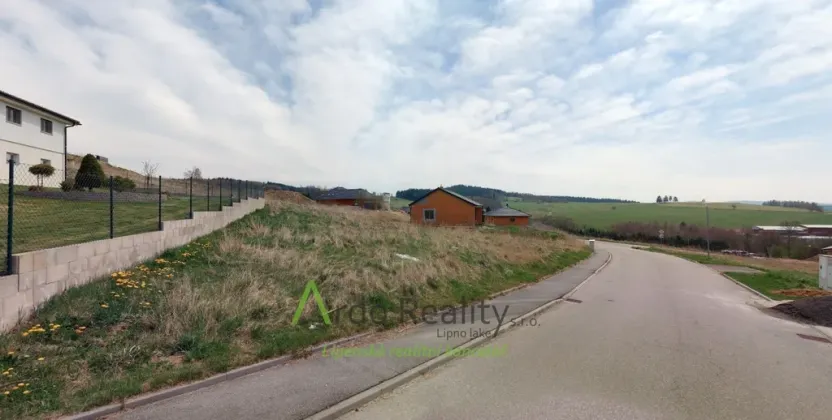 Prodej komerčního pozemku, Horní Planá, 723 m2