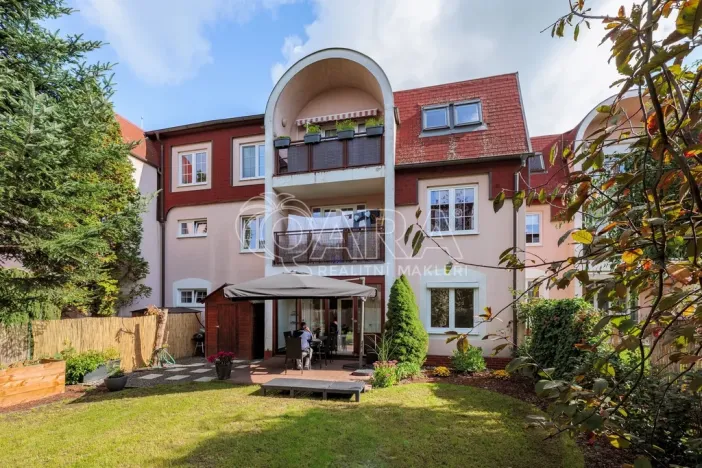 Prodej bytu 3+kk, Vestec, Ve Stromkách, 67 m2