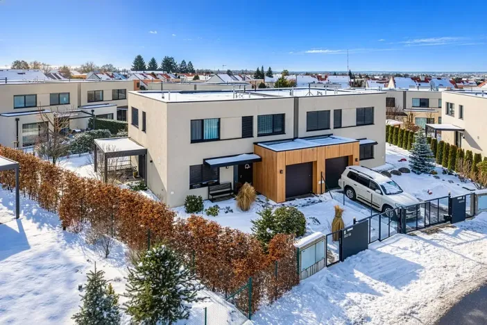 Pronájem rodinného domu, Praha - Březiněves, Skřivánčí, 157 m2