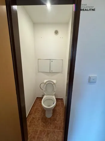 Pronájem bytu 2+kk, Tábor, nám. Přátelství, 40 m2
