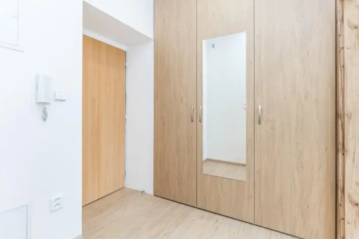 Pronájem bytu 1+kk, Hradec Králové, náměstí Svobody, 30 m2