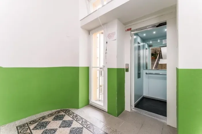 Pronájem bytu 1+kk, Hradec Králové, náměstí Svobody, 30 m2