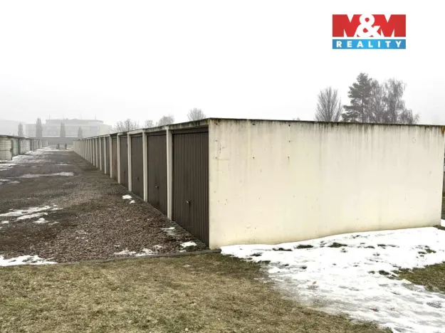 Pronájem garáže, Chrudim, 19 m2
