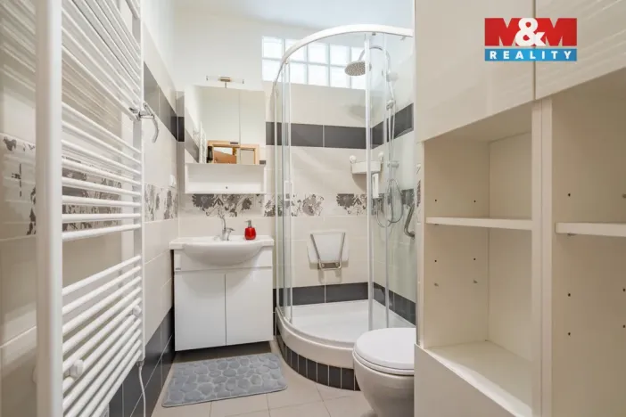 Pronájem bytu 3+1, Sušice - Sušice II, Na Tržišti, 66 m2