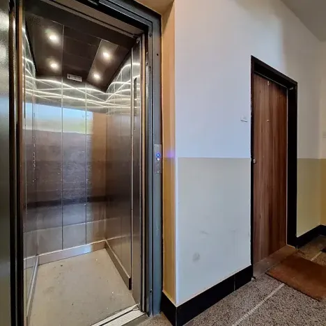 Pronájem bytu 3+kk, Praha - Břevnov, Bělohorská, 75 m2