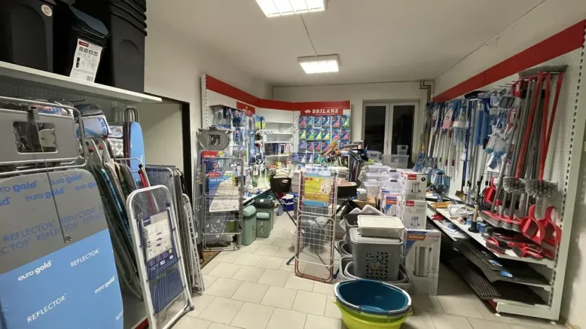 Pronájem obchodního prostoru, Jirny, Tovární, 256 m2