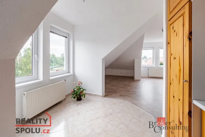 Pronájem bytu 2+kk, Třeboň - Třeboň II, Táboritská, 52 m2