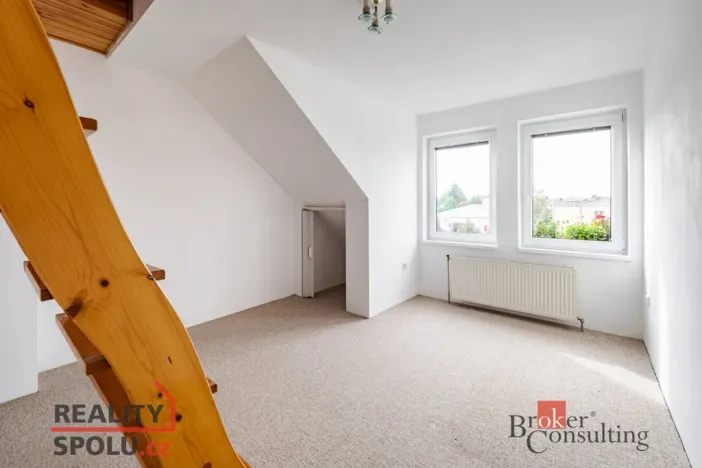 Pronájem bytu 2+kk, Třeboň - Třeboň II, Táboritská, 52 m2