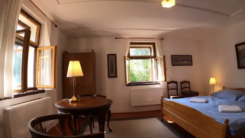 Prodej rodinného domu, Pecka, 300 m2