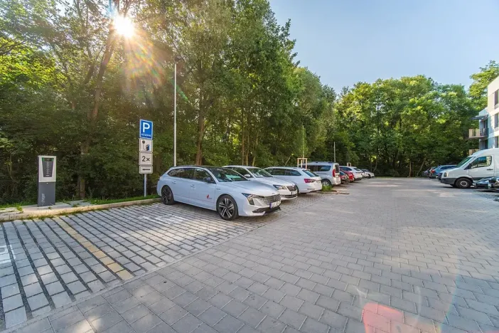 Pronájem bytu 1+kk, Praha - Hostivař, Nurmiho, 42 m2