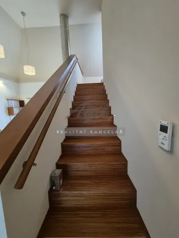 Prodej rodinného domu, Hostěnice, 142 m2