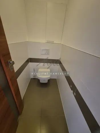 Prodej rodinného domu, Hostěnice, 142 m2