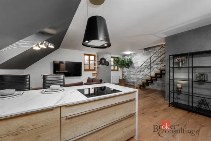 Prodej bytu 4+kk, Plzeň - Lobzy, Lobezská, 120 m2