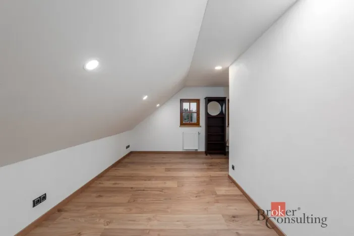 Prodej bytu 4+kk, Plzeň - Lobzy, Lobezská, 120 m2