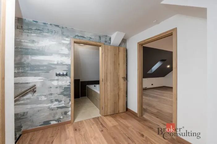 Prodej bytu 4+kk, Plzeň - Lobzy, Lobezská, 120 m2