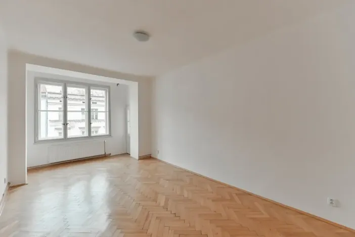 Pronájem bytu 3+1, Praha - Smíchov, Štefánikova, 120 m2