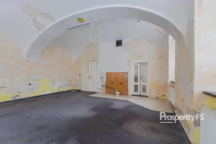 Prodej bytu 2+kk, Hostinné, Dolní brána, 38 m2