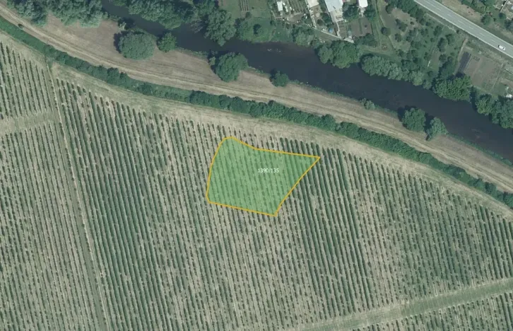 Prodej pole, Nosislav, 10269 m2