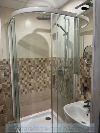 Pronájem pokoje, Praha - Řepy, Nevanova, 23 m2