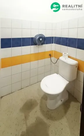 Pronájem skladu, Rudná, 900 m2