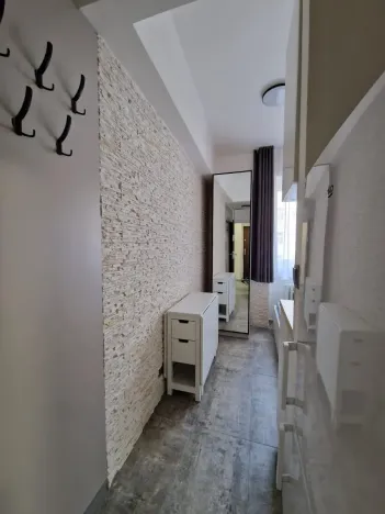 Pronájem bytu 1+kk, Praha - Nové Město, Sokolská, 16 m2