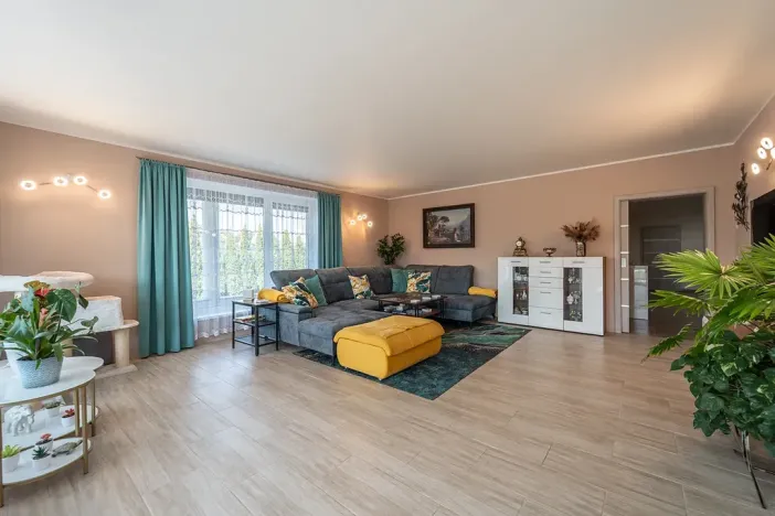 Prodej rodinného domu, Chýně, Ke Skále, 220 m2