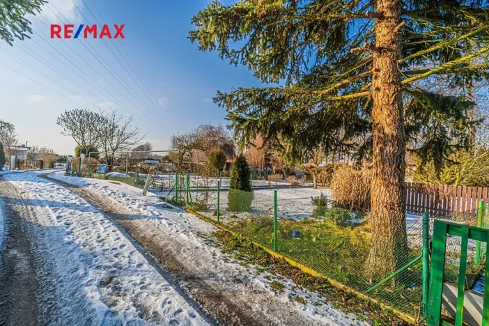 Prodej chaty, Slaný, 16 m2