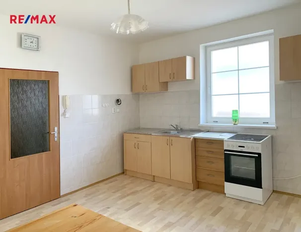 Pronájem bytu 2+1, Plzeň, Špálova, 65 m2