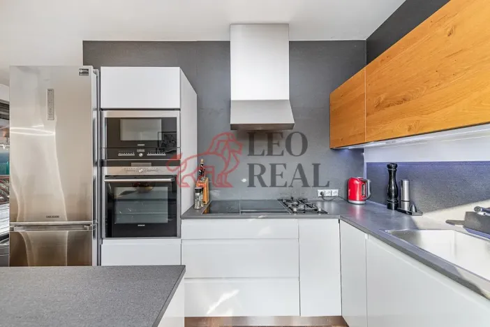 Prodej rodinného domu, Jesenice - Osnice, Hledíková, 164 m2