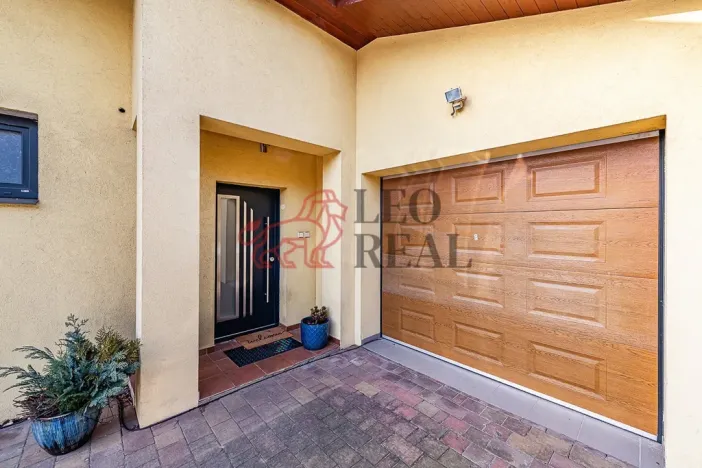 Prodej rodinného domu, Jesenice - Osnice, Hledíková, 164 m2