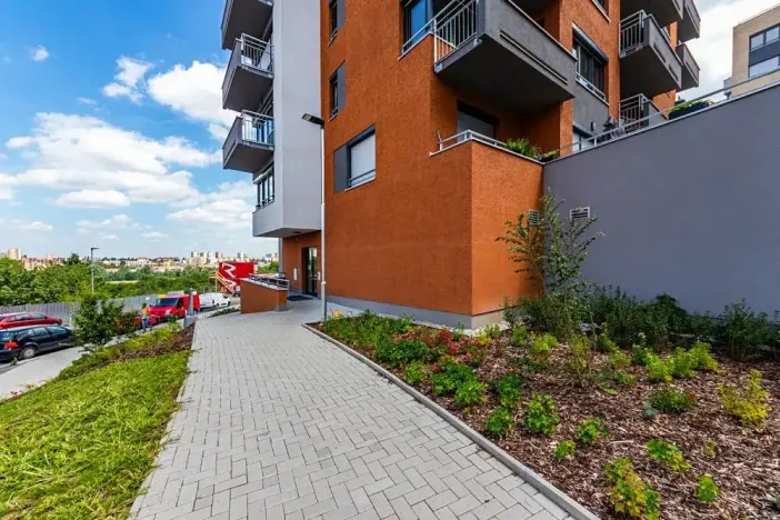 Pronájem bytu 1+kk, Praha - Záběhlice, Klapálkova, 31 m2