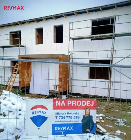 Prodej bytu 2+kk, Třeština, 68 m2