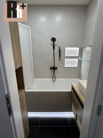 Prodej bytu 3+1, Ostrava, U Školky, 69 m2