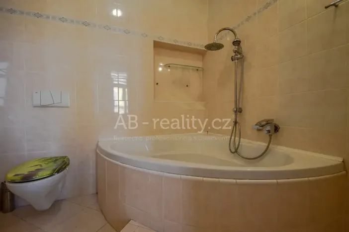 Prodej bytu 3+1, Teplice, U nádraží, 126 m2