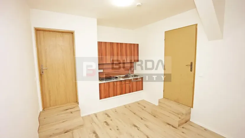 Pronájem bytu 2+kk, Neratovice, 41 m2