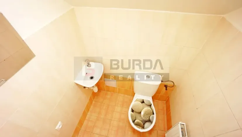 Pronájem bytu 2+kk, Neratovice, 41 m2