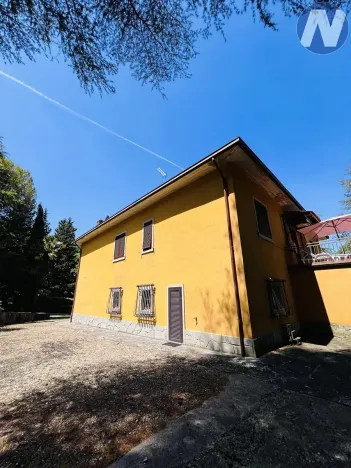 Prodej vily, Chiusi della Verna, Itálie, 420 m2