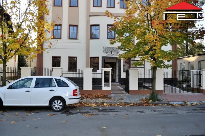 Pronájem kanceláře, Ostrava, Kralická, 128 m2