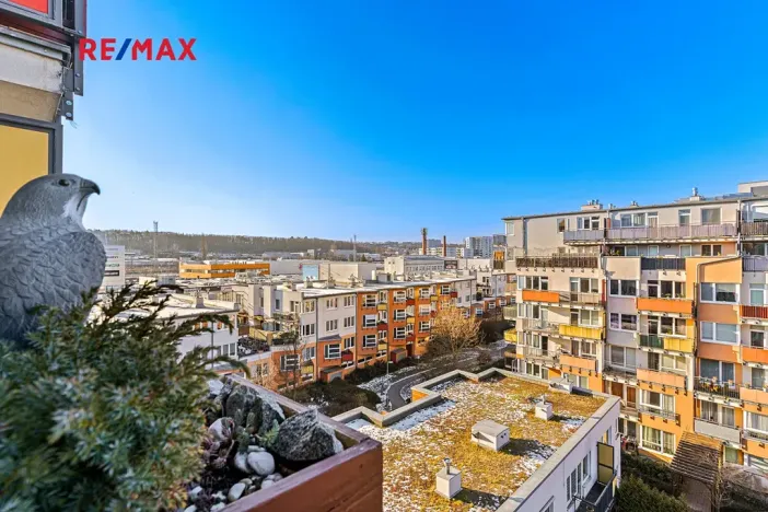 Pronájem bytu 2+kk, Praha - Vysočany, Podkovářská, 54 m2