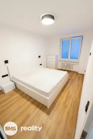 Pronájem bytu 2+kk, Ostrava - Poruba, Podroužkova, 50 m2