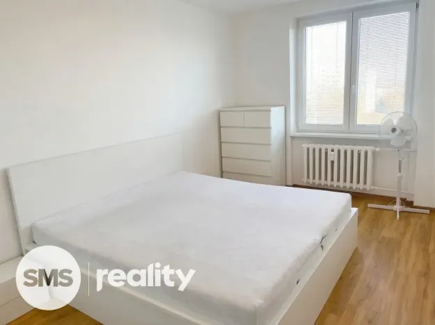 Pronájem bytu 2+kk, Ostrava - Poruba, Podroužkova, 50 m2