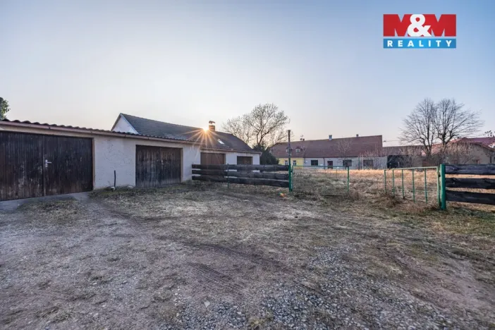 Prodej garáže, Hostomice, 27 m2